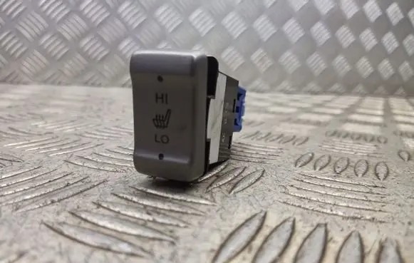 Honda FR-V Seat heating switch M26306