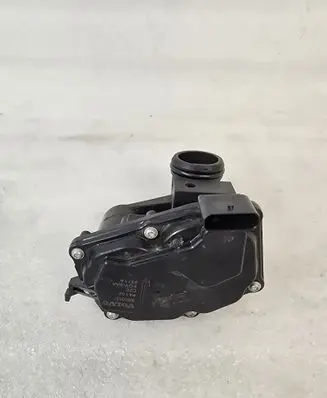 Volvo XC90 Throttle valve 30668657