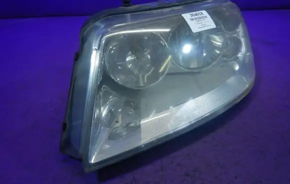 Volkswagen Sharan Headlight/headlamp 7M3941015L