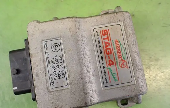 Skoda Fabia Mk1 (6Y) LP gas control unit module 67R014903