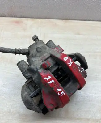 Mercedes-Benz E W211 Rear brake caliper