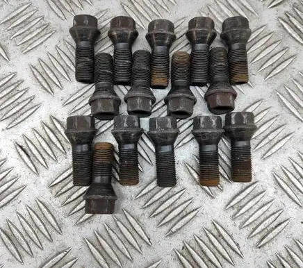 BMW 3 F30 F35 F31 Nuts/bolts 6781150