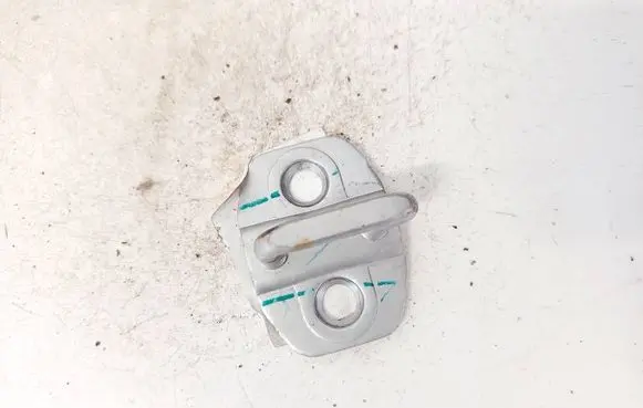 Jeep Patriot Front door lock loop/hook striker 
