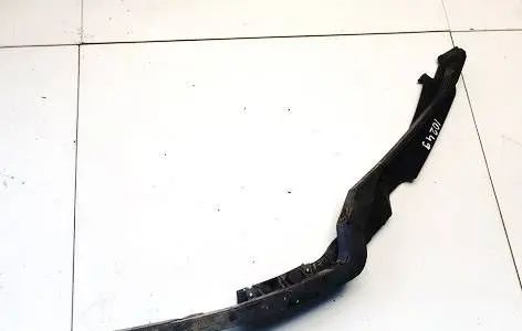 Skoda Octavia Mk2 (1Z) Front bumper mounting bracket 1z0807183d