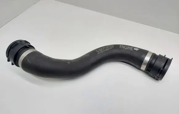 Mercedes-Benz C W205 Engine coolant pipe/hose A2055016384