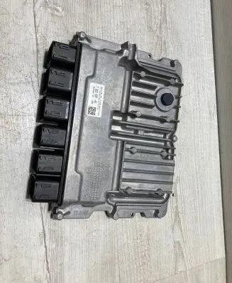 BMW X2 F39 Engine control unit/module 7925697