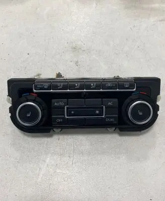 Volkswagen Jetta VI Climate control unit 5K0907044BT SW0709 5HB00974641