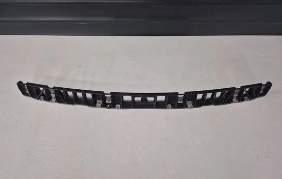 BMW X1 F48 F49 Radiator mount bracket S11989A