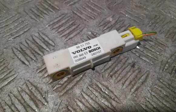 Volvo XC90 Airbag deployment crash/impact sensor 8651755