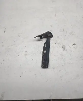 Nissan Terrano Engine bonnet/hood hinges