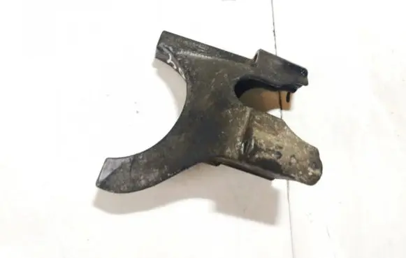 Peugeot 807 Engine mounting bracket 9642089680
