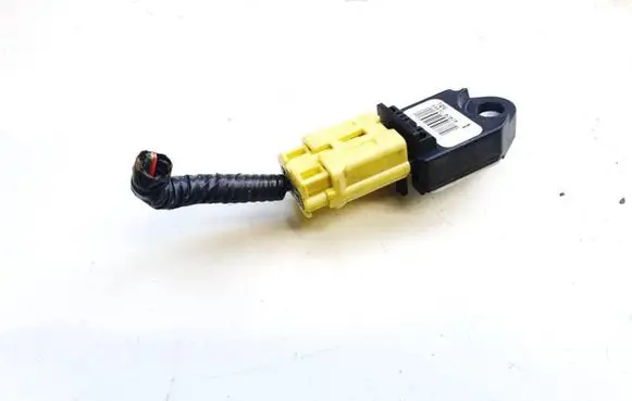 Lexus IS 220D-250-350 Airbag deployment crash/impact sensor 8983102020 89831-02020