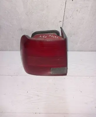 Volkswagen PASSAT B5 Rear/tail lights