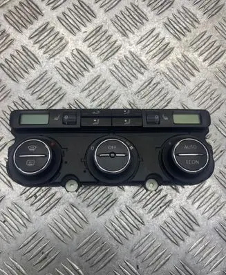Volkswagen PASSAT B6 Climate control unit 74641431