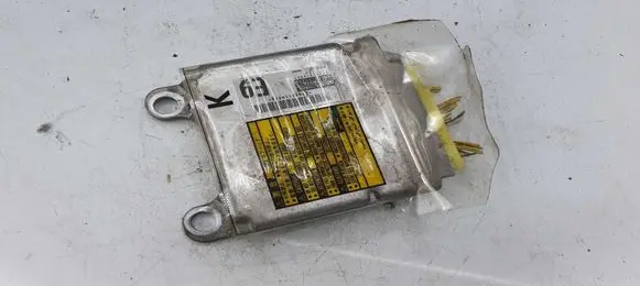 Toyota Prius (XW20) Airbag control unit/module 8917047390 1523006951