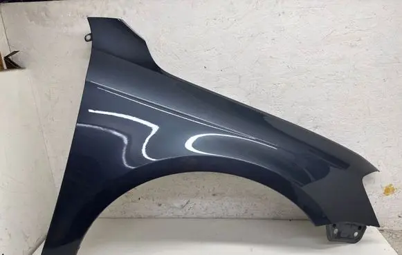 Volkswagen PASSAT B7 Fender 3AA821106