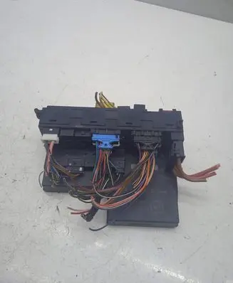 Mercedes-Benz E W210 Fuse module 0225455332