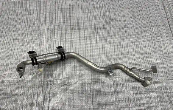 Maserati Grecale Air conditioning (A/C) pipe/hose 06701763860