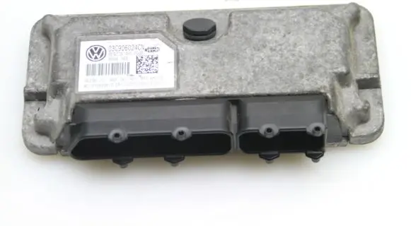 Volkswagen Polo V 6R Engine control unit/module 03C906024CN