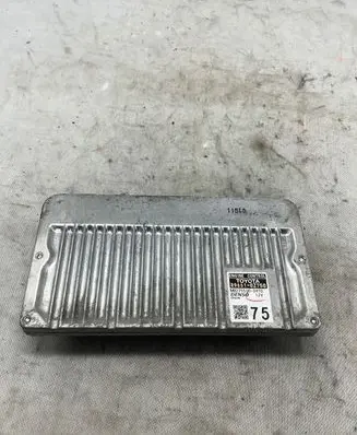 Toyota Auris E180 Engine control unit/module 896610Z750 MB2755003470