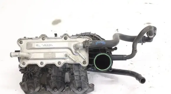 Volkswagen T-Cross Intake manifold 04C129711G