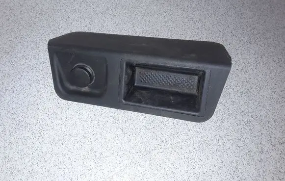 Ashtray (front)