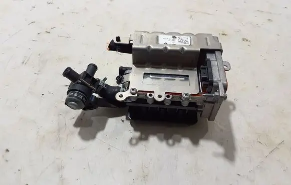 Mercedes-Benz GLA H247 Optional radiator A0008357300
