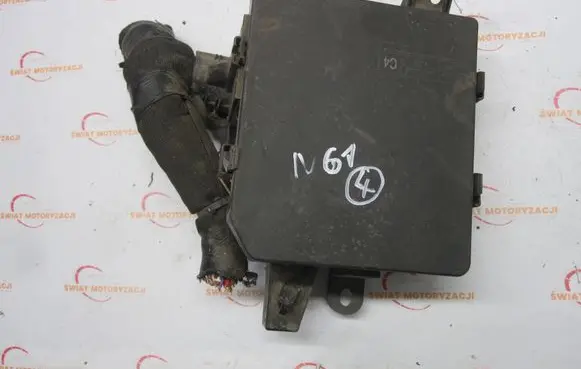 Nissan Juke I F15 Fuse box set 24382EW70B