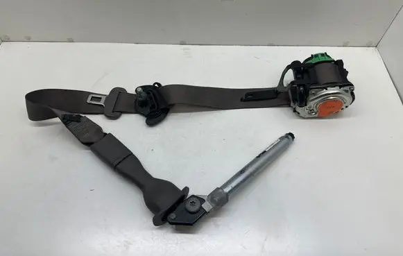 Chevrolet Malibu Front seatbelt 84199106 4611400000000L 527154343
