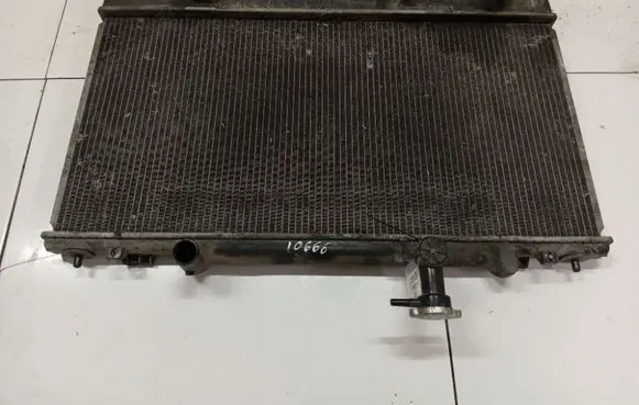 Mazda 6 Coolant radiator