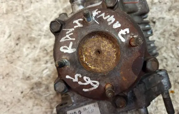 Toyota RAV 4 (XA30) Gearbox transfer box case W82 1Y237