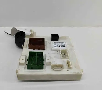 Volvo XC90 Central body control module 32254021AA 32254021
