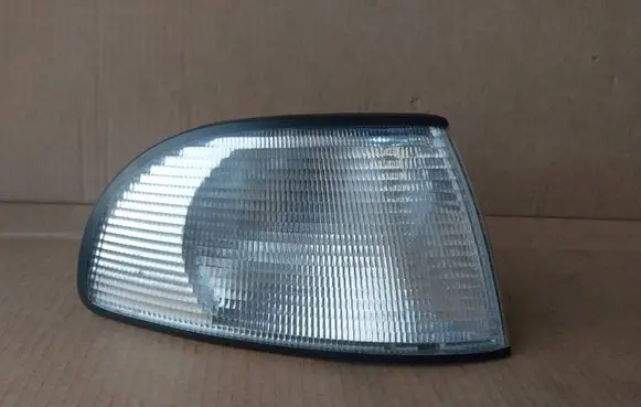 Audi A4 S4 B5 8D Front indicator light 6R01490