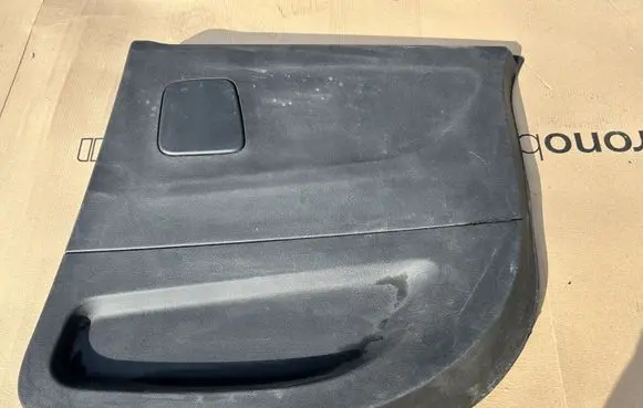 Peugeot Partner III Sliding door card 9818041677