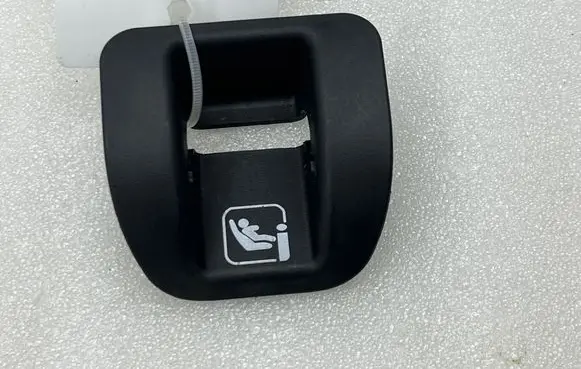 Suzuki Vitara (LY) ISOFIX cover 8722861M0