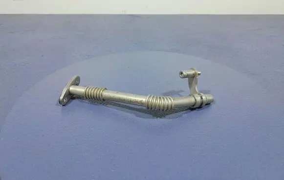 BMW M5 Turbo turbocharger oiling pipe/hose 7852376