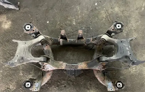 BMW X5 E70 Rear subframe 7772