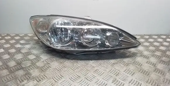 Toyota Camry Headlight/headlamp