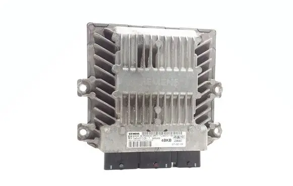 Ford Focus Engine control unit/module 6M5112A650YB 5WS40512BT SID202