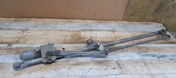 Chrysler Sebring (JS) Front wiper linkage and motor 053037147
