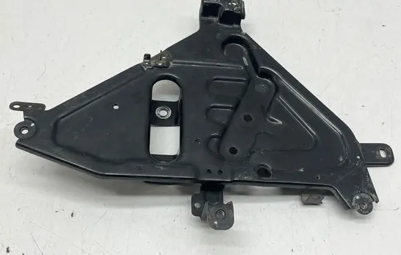 KIA Optima Battery bracket 