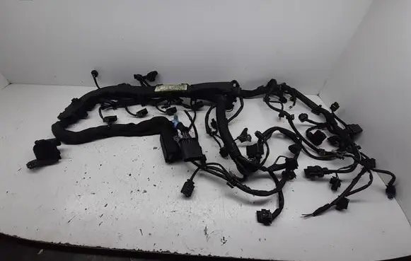Mercedes-Benz E W212 Engine installation wiring loom A6510103417