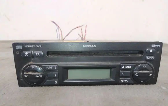 Nissan Note (E11) Radio/CD/DVD/GPS head unit 86351233920 BP538962422101