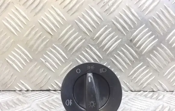 Light switch