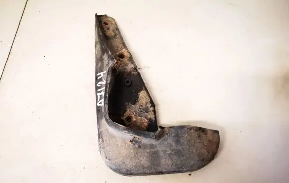 Nissan Almera Tino Front mudguard 