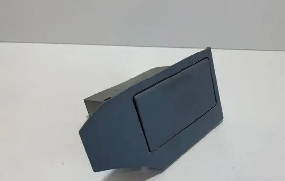 BMW 5 E39 Rear door ashtray 8200233
