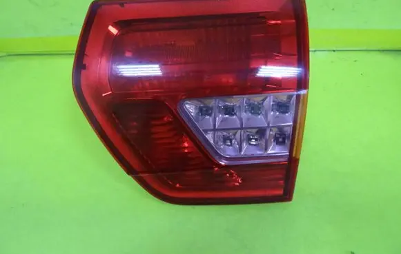 Citroen C5 Tailgate rear/tail lights 9671811380