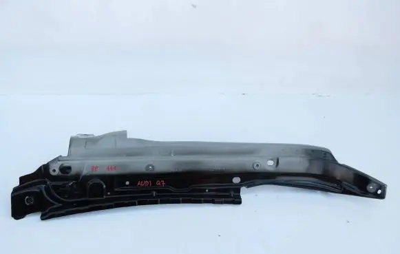 Audi Q7 4L Fender mounting bracket 4L0805158A 47406