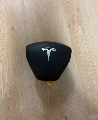 Tesla Model 3 Steering wheel airbag 109683500L 1096835