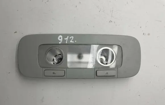 Volkswagen PASSAT B6 Rear seat light 3c0947291c